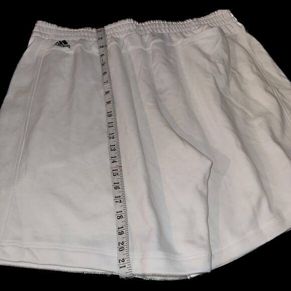 ADIDAS Shorts Mens White Q2 French Terry Fleece - Picture 4 of 7